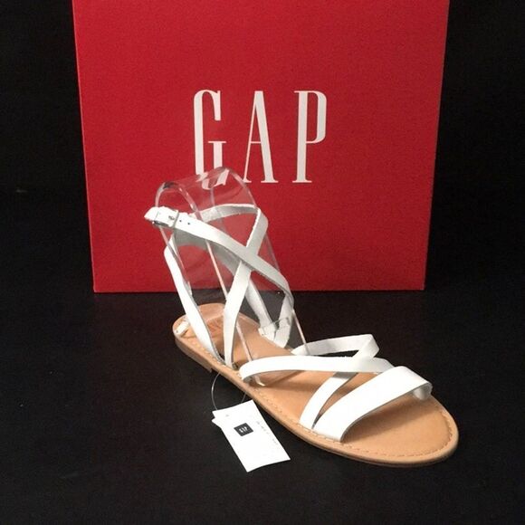 New ❤️Gap   - Picture 3 of 6